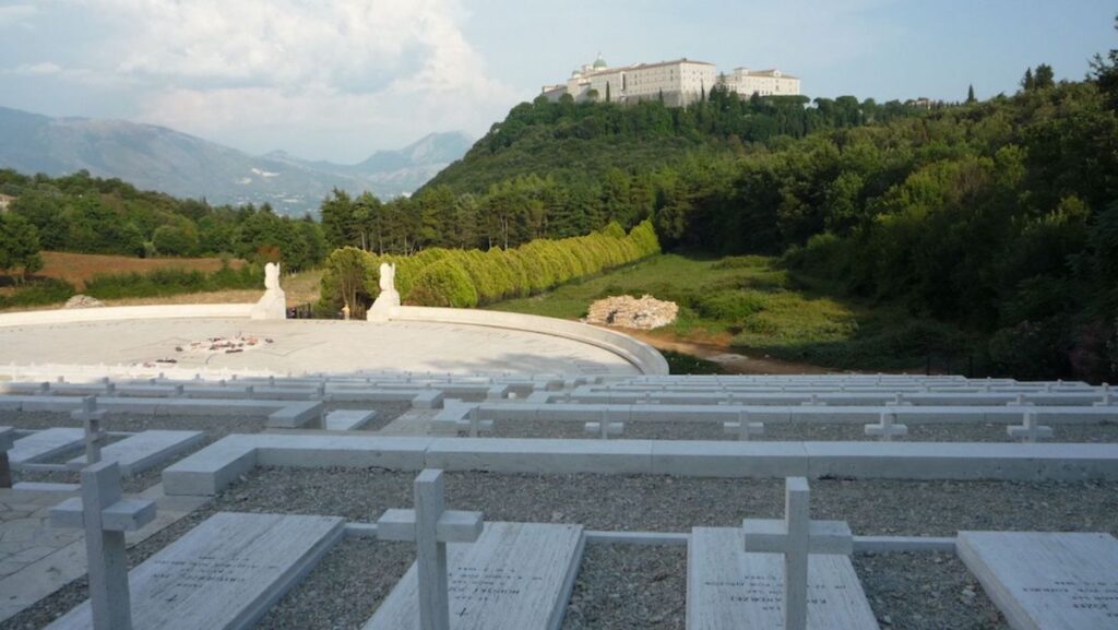 Monte Cassino klasztor cmentarz